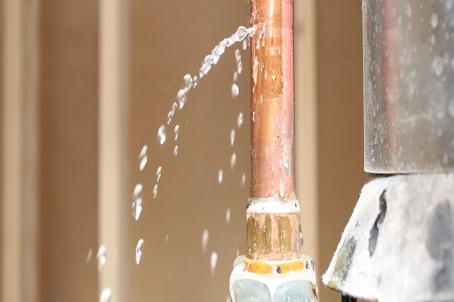How to Prevent and Deal with Burst Pipes